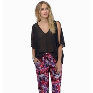 Tobi Slit and Slide Top